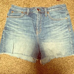 The Perfect Jean Short